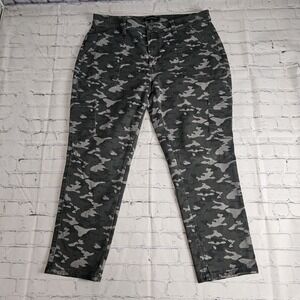 Banana Republic Cropped Jeans Size 14S SHORT Sloan Utility Olive Green Camo 2020